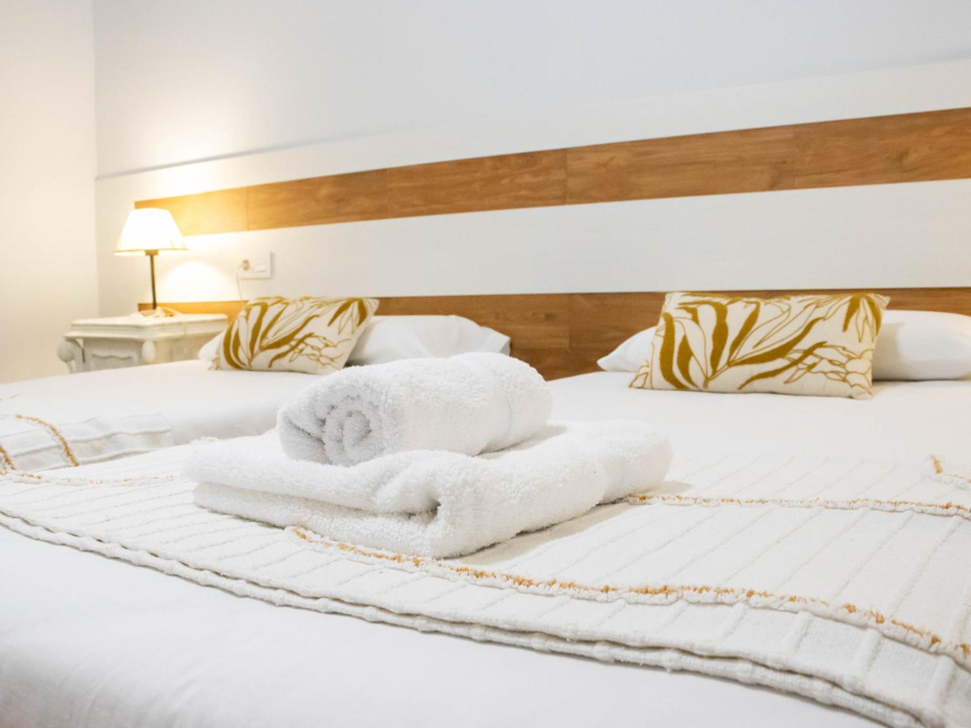 Apartamentos Turisticos Cullar Vega Kültér fotó